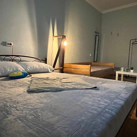 Ararat-Klovskaya Hostel-Apartments Kiev Bagian luar foto