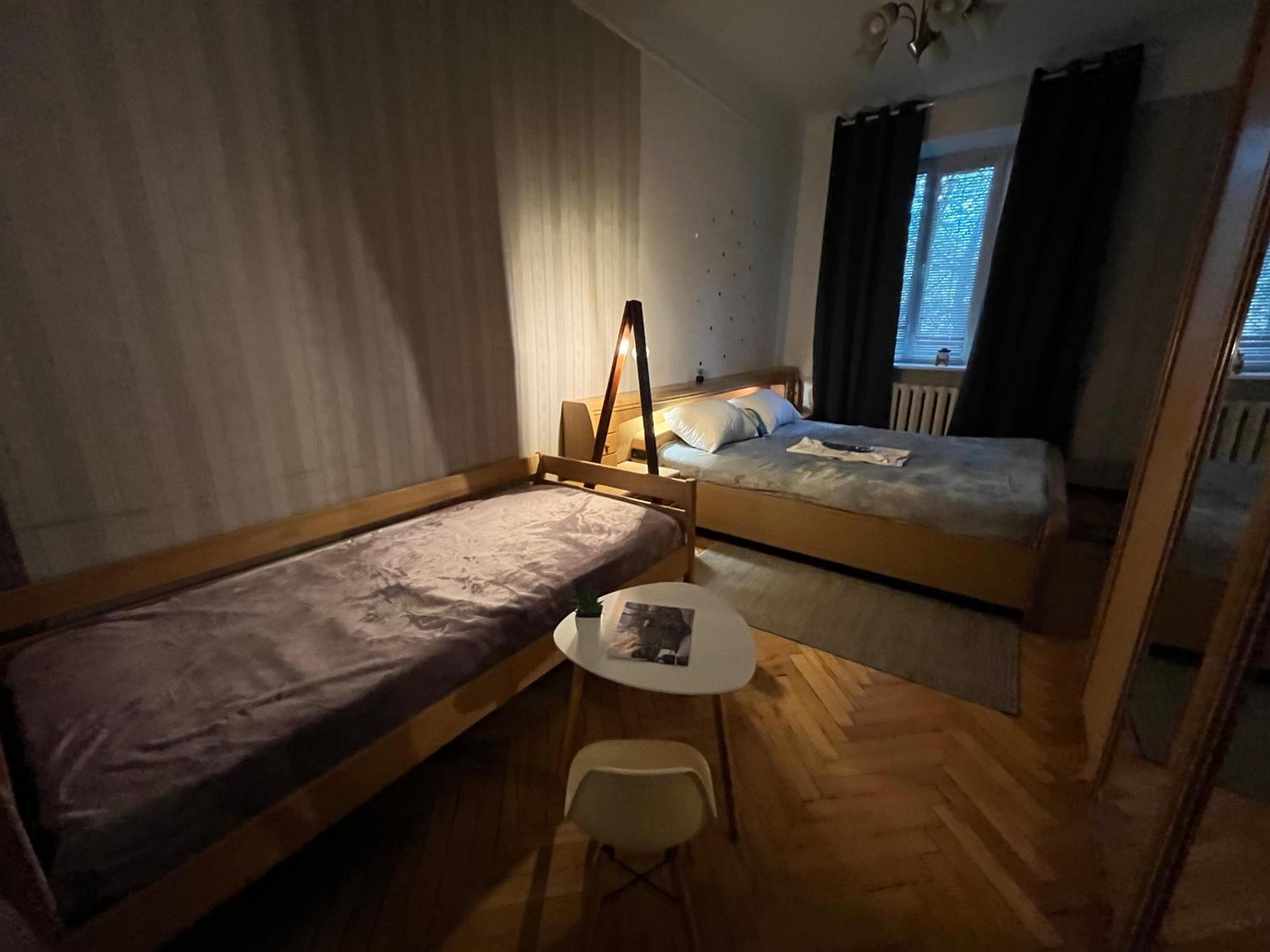 Ararat-Klovskaya Hostel-Apartments Kiev Bagian luar foto