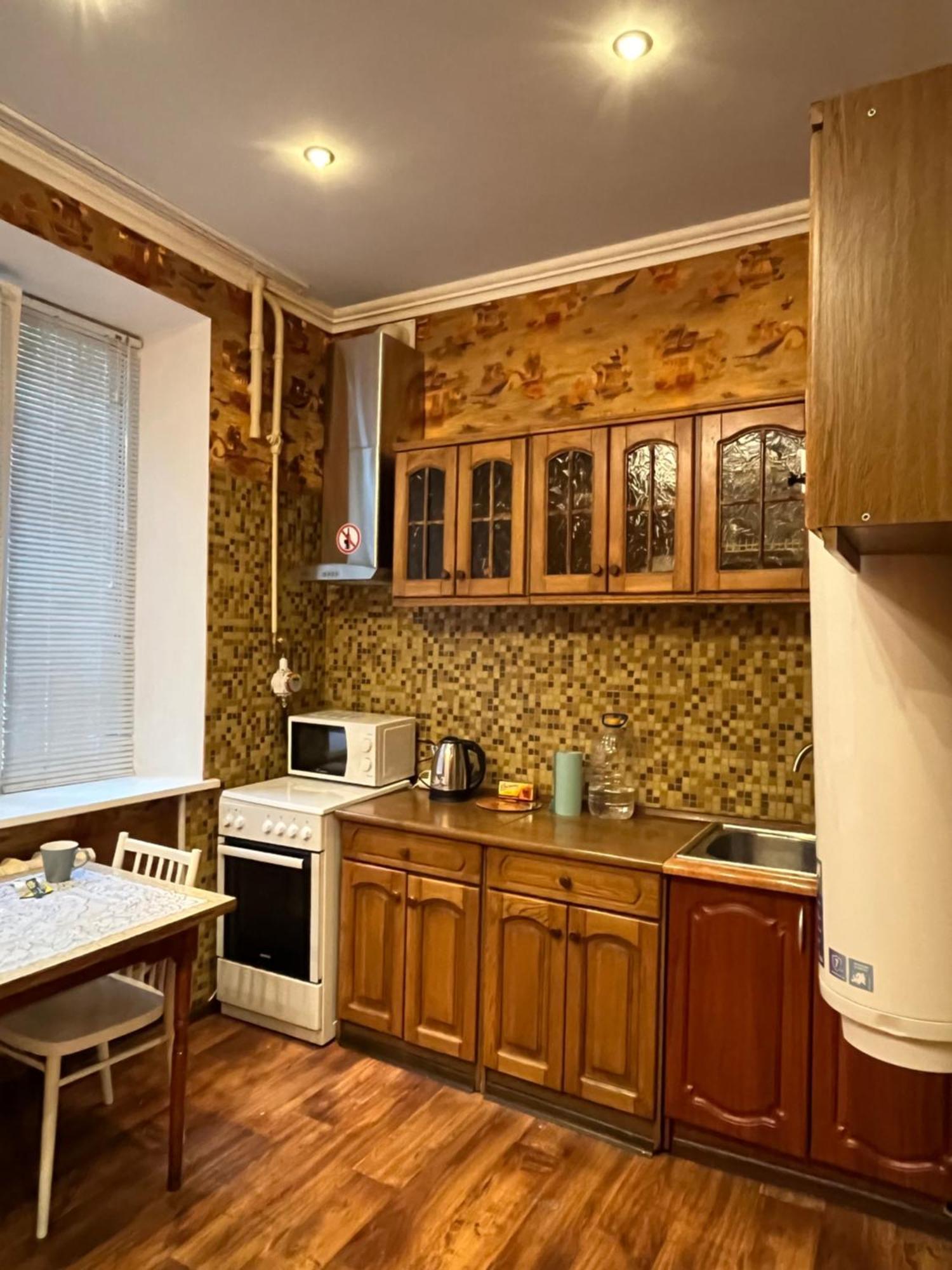 Ararat-Klovskaya Hostel-Apartments Kiev Bagian luar foto